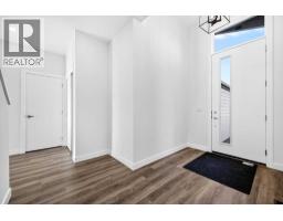 2pc Bathroom - 30 Harbour Way, Rural Rocky View County, AB T3Z0K1 Photo 6
