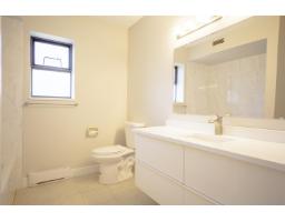 11604 75a Avenue, Delta, BC V4C1J4 Photo 11