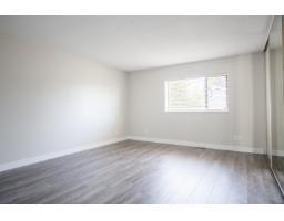 11604 75a Avenue, Delta, BC V4C1J4 Photo 12