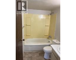210, 5117 44 Street, High Prairie, AB T0G1E0 Photo 6