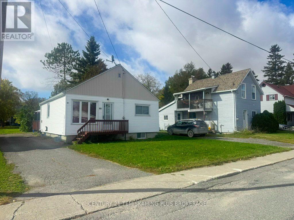 88 KATHERINE STREET - 1