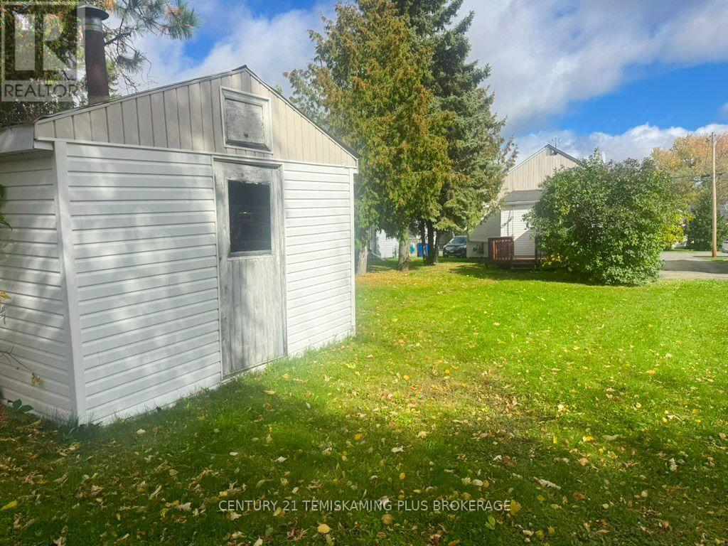 88 KATHERINE STREET - 20