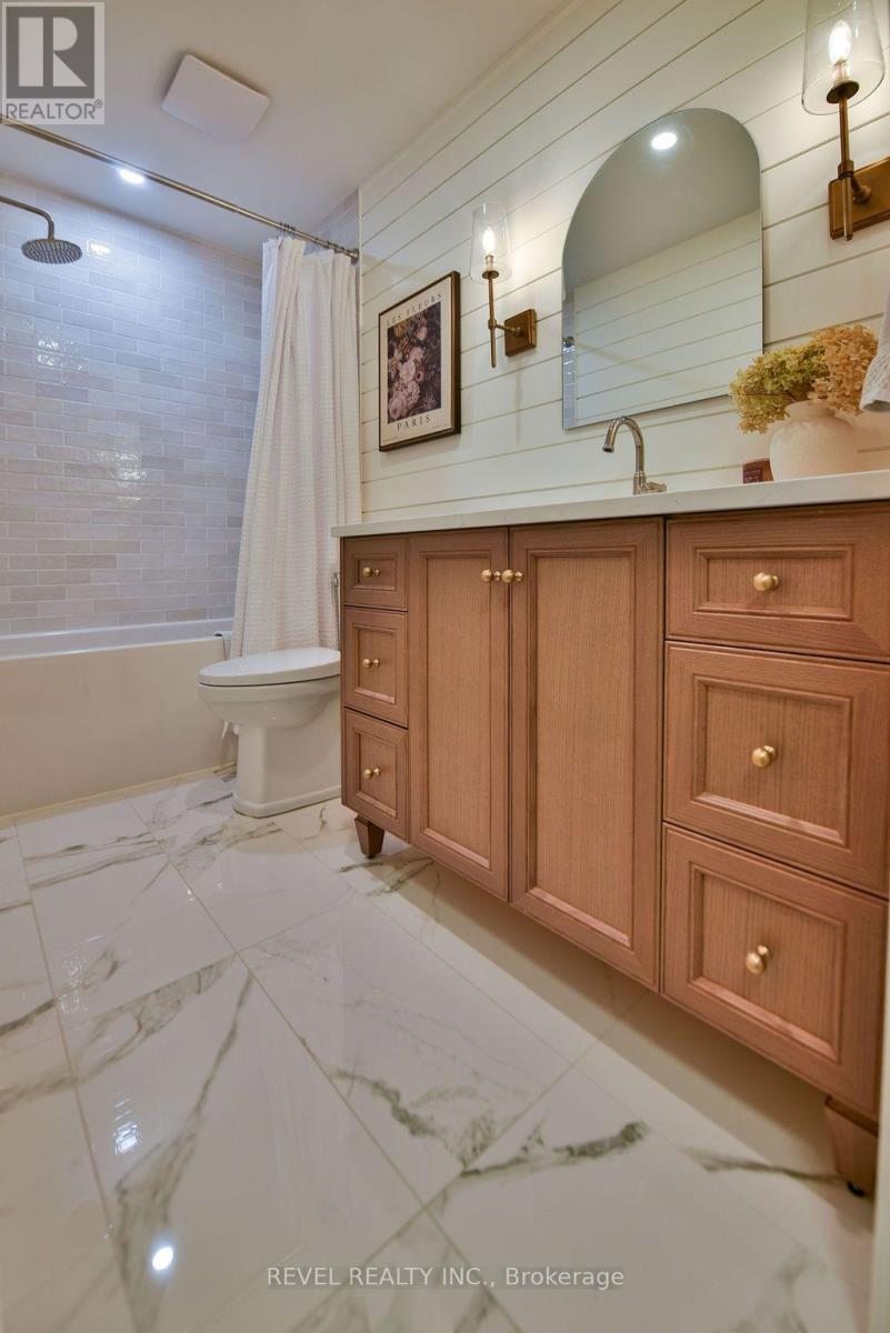 208 Ottolen Street — photo 30