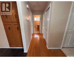 3pc Bathroom - 700 Forget Street, Regina, SK S4T4X2 Photo 8