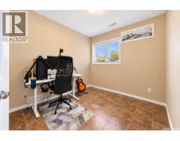 607 4th Street W, Warman, SK S0K4S0 Photo 39