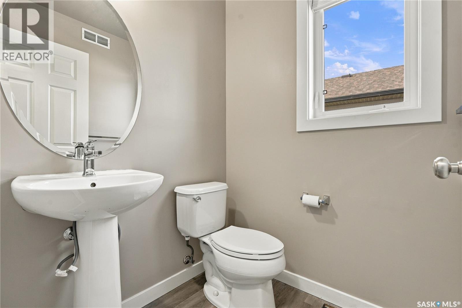 255 McBeth CRESCENT - 17