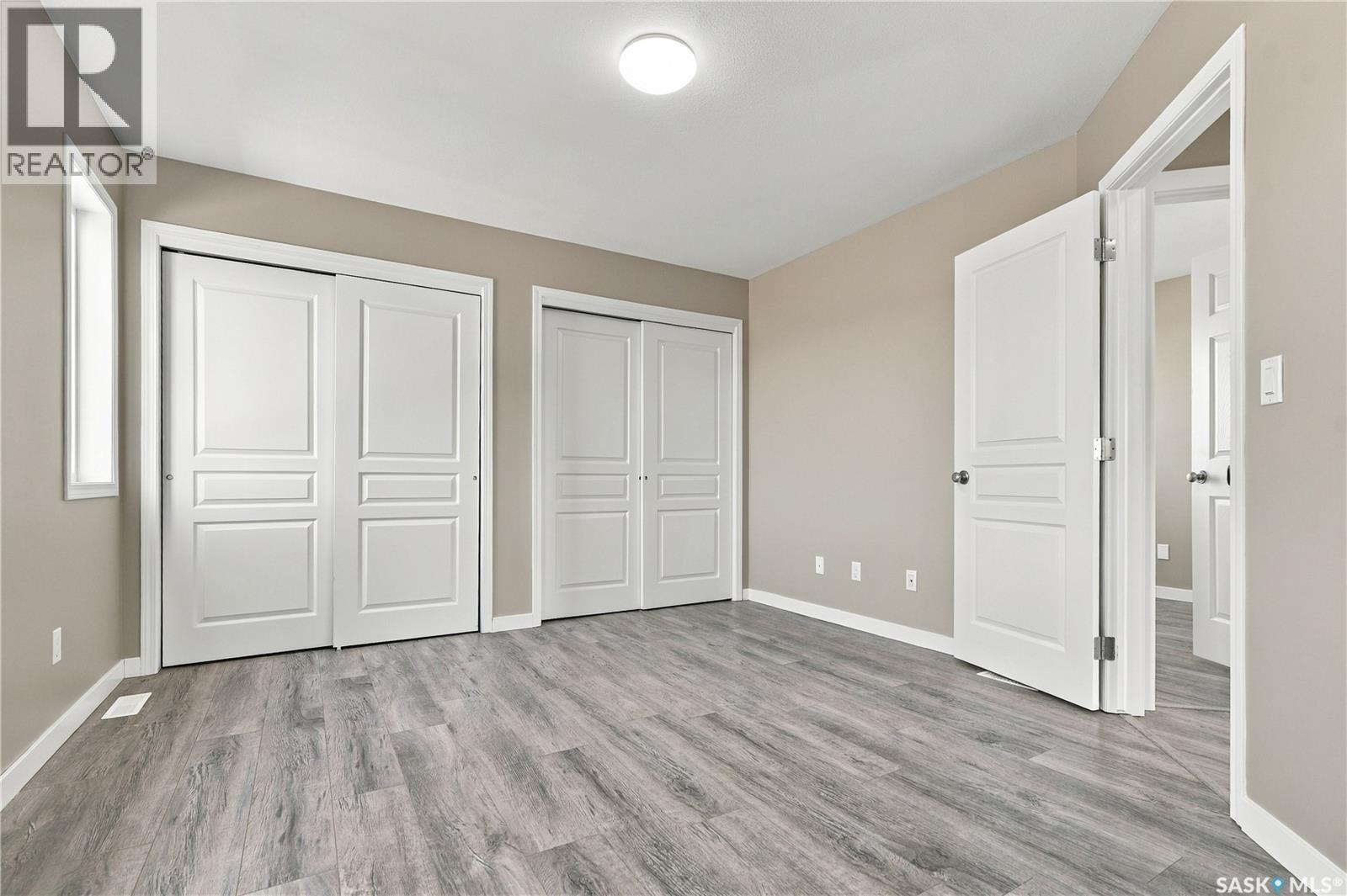 255 McBeth CRESCENT - 23