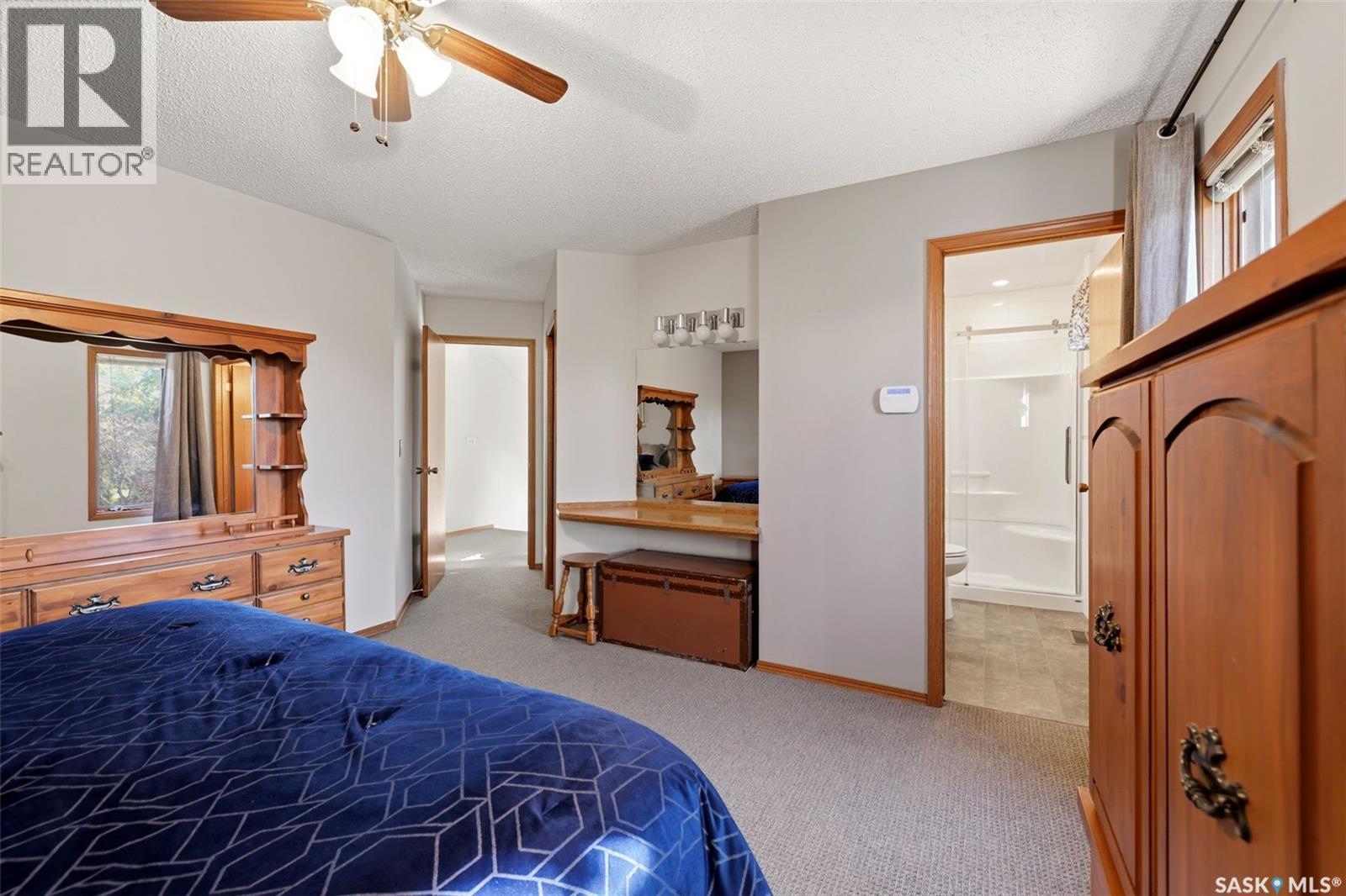 3467 Phaneuf CRESCENT E - 25