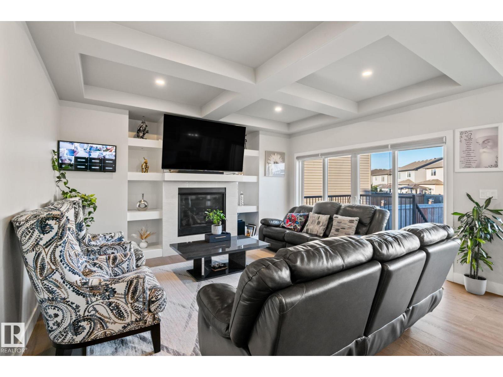 824 34 AVE NW - 15