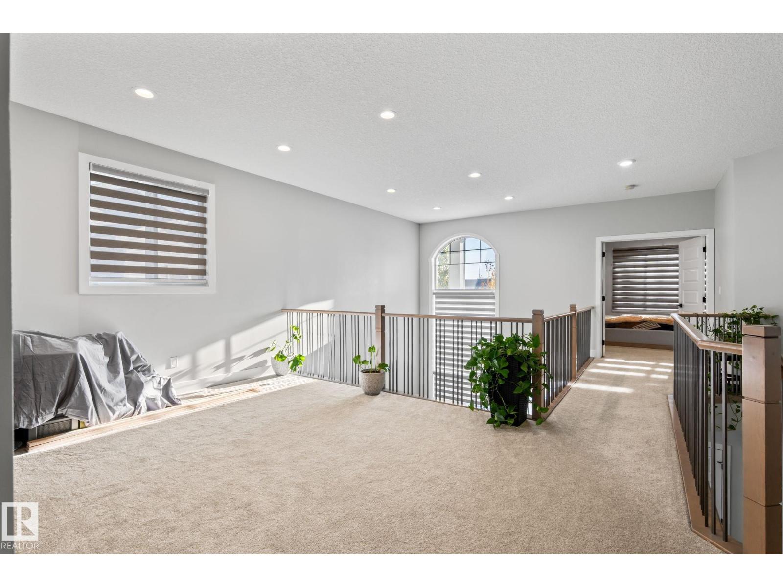 824 34 Avenue NW, Maple Crest — photo 27 of 30: Property photo