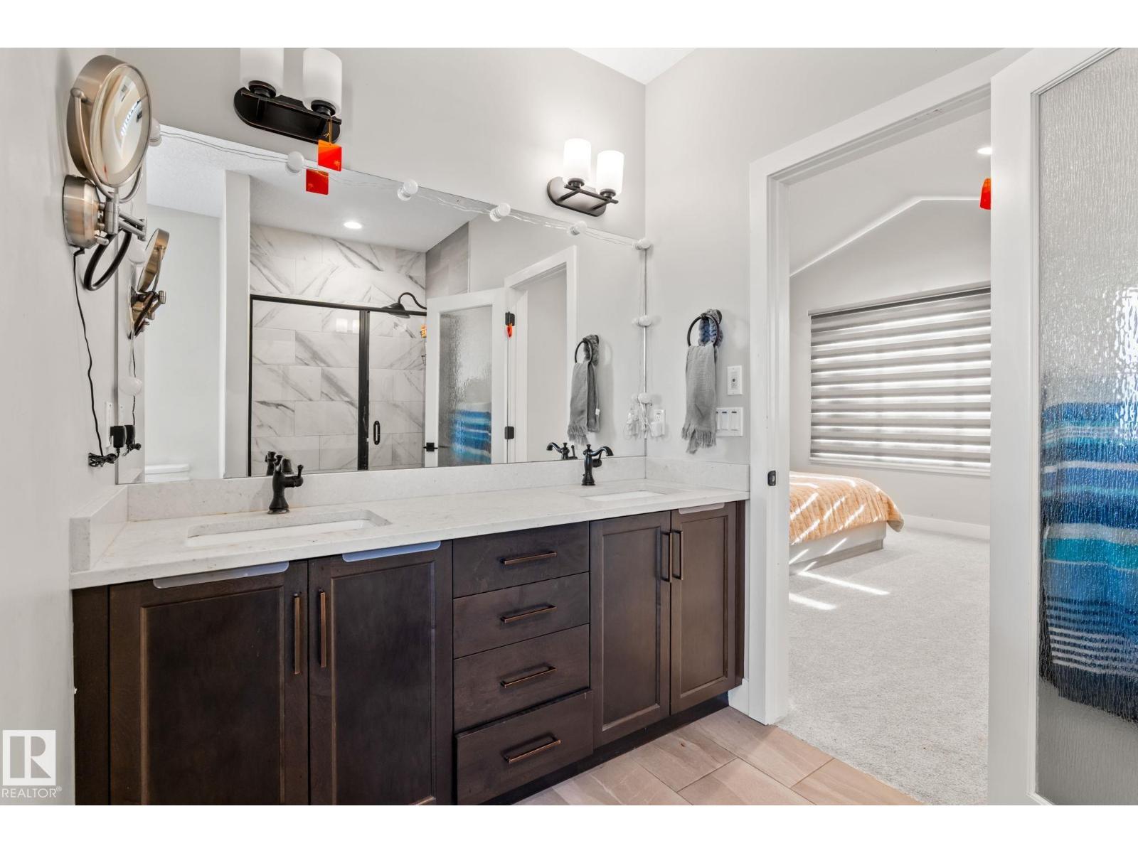 824 34 AVE NW - 34