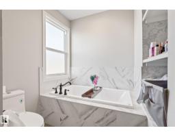 824 34 Ave Nw Nw, Edmonton, AB T6T0B3 Photo 35