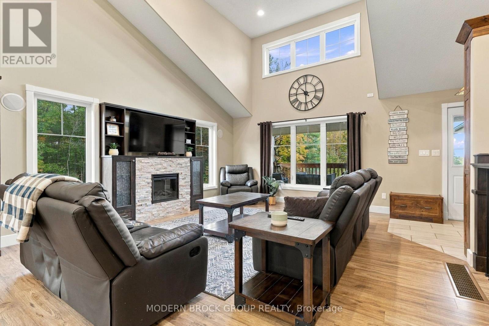 204 COUNTY RD 5 ROAD - Image 18