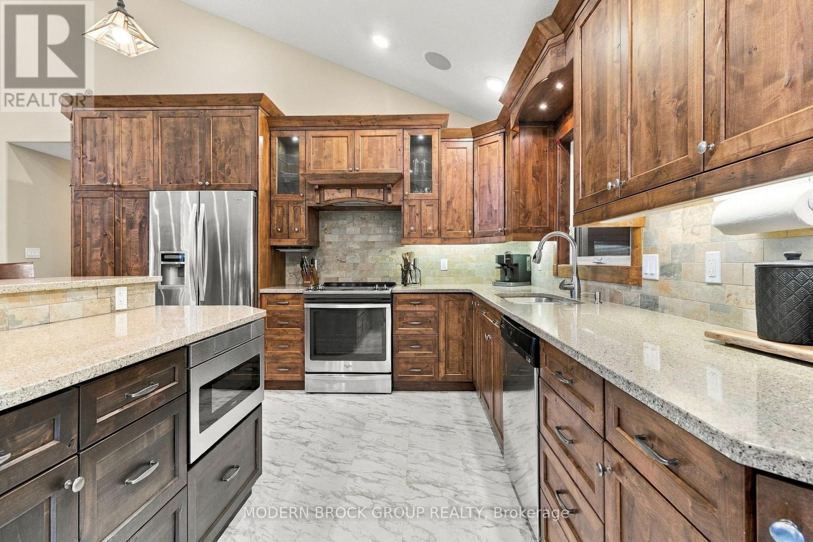 204 COUNTY RD 5 ROAD - Image 22