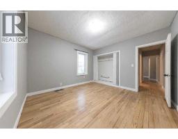 5223 50 Street, Lloydminster, AB T9V0M4 Photo 21