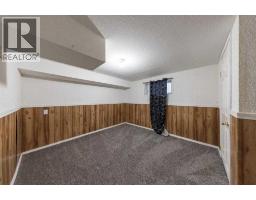 5223 50 Street, Lloydminster, AB T9V0M4 Photo 17