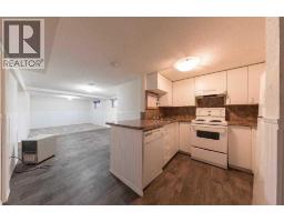 5223 50 Street, Lloydminster, AB T9V0M4 Photo 16