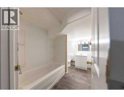 5223 50 Street, Lloydminster, AB T9V0M4 Photo 18