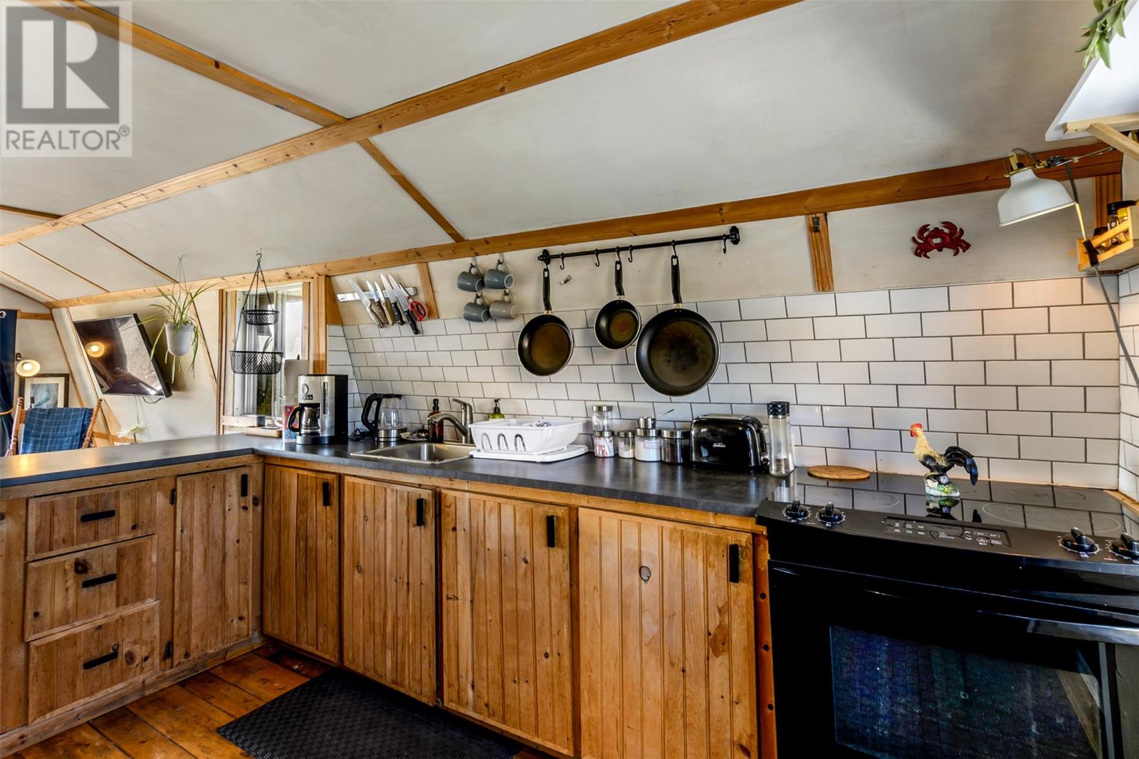 9 Middle Brook Road - 14