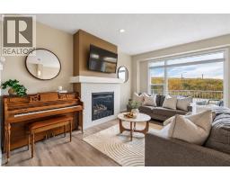 63 Fireside Crescent - photo 3