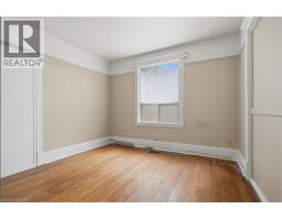 3pc Bathroom - 418 Main Street W, Hamilton, ON L8P1K6 Photo 8