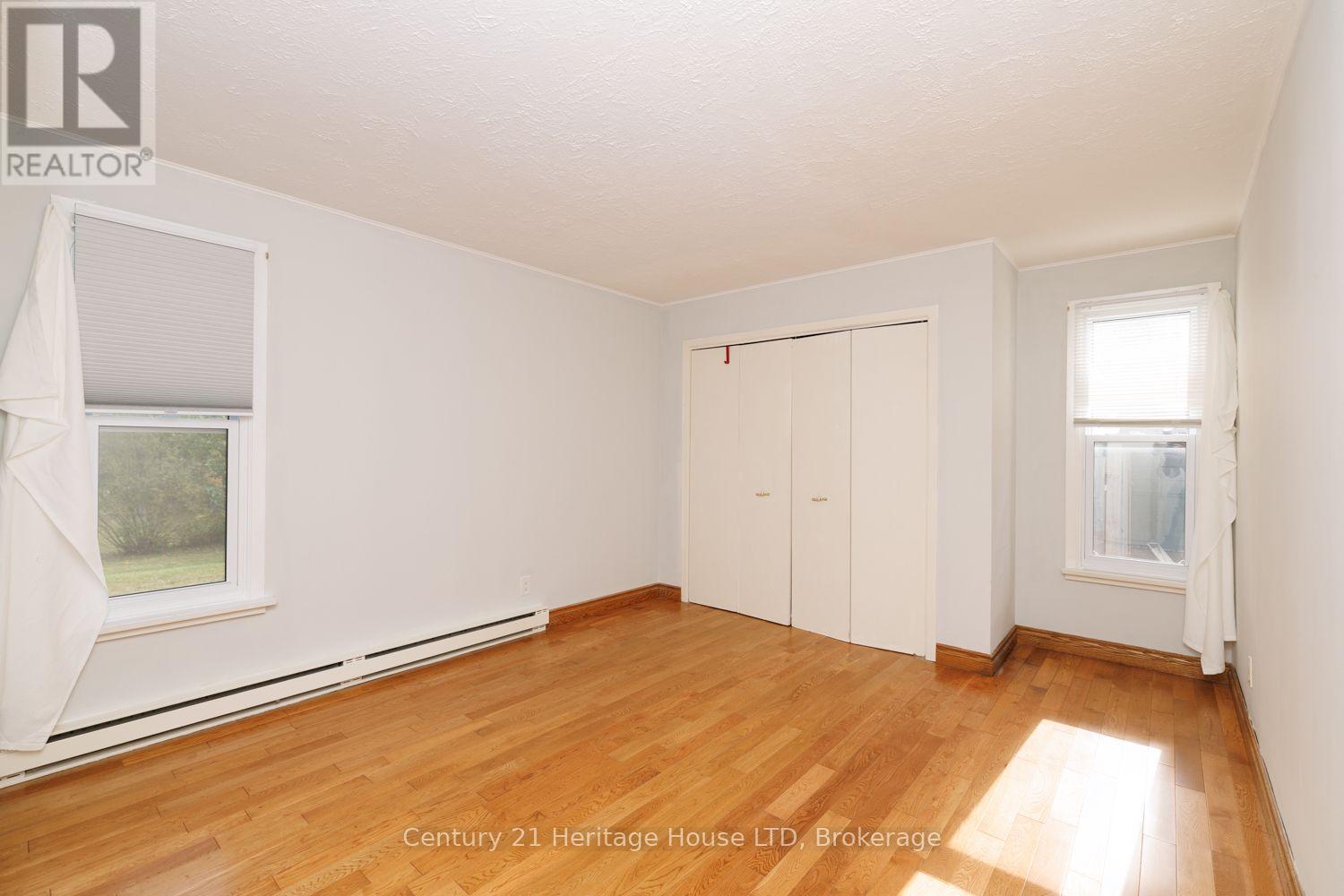 346 Albany Street — photo 22