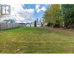 346 Albany Street, Fort Erie, ON L2A1L9 Photo 11