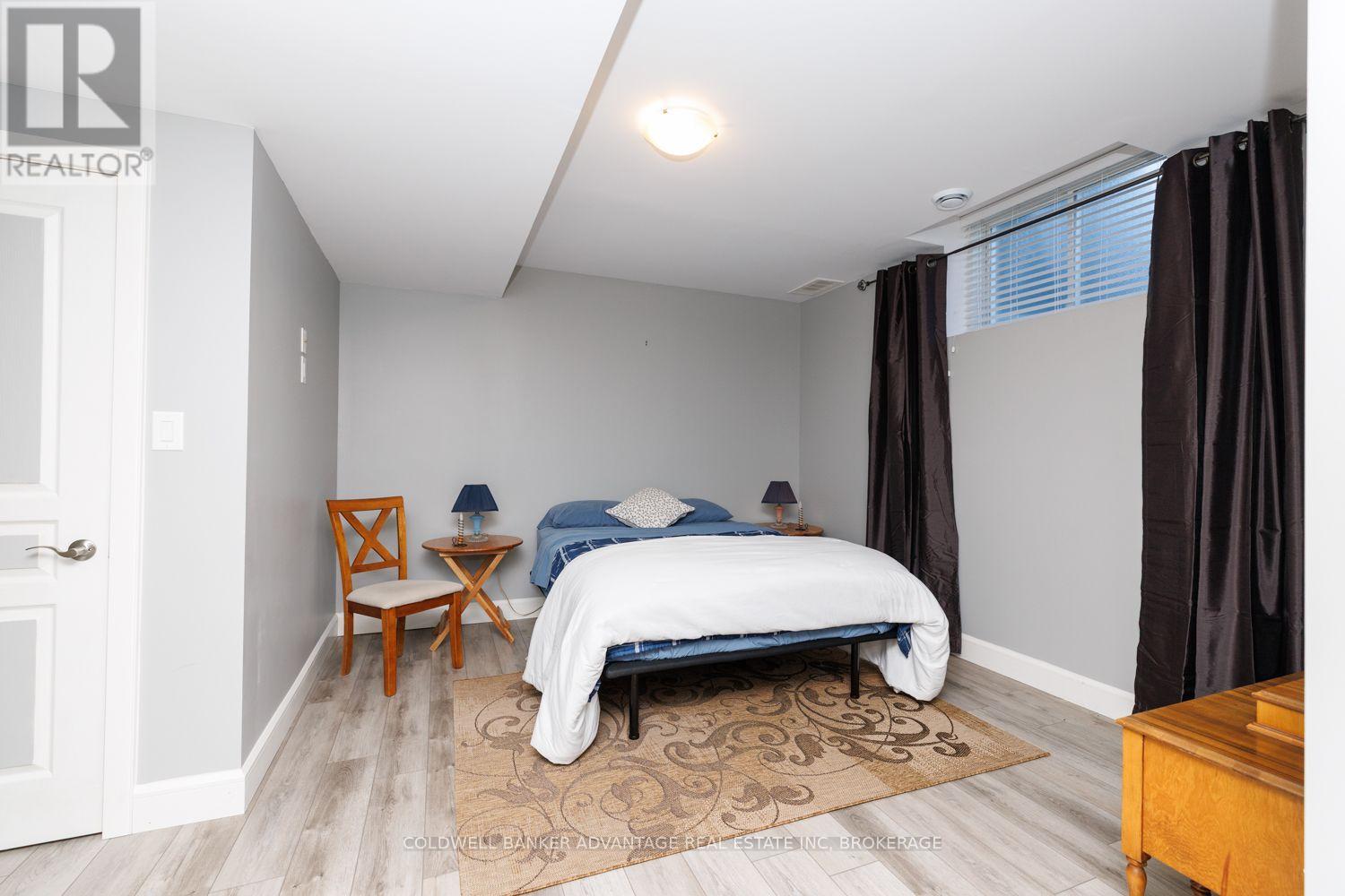 285 SOUTH PELHAM ROAD - 18