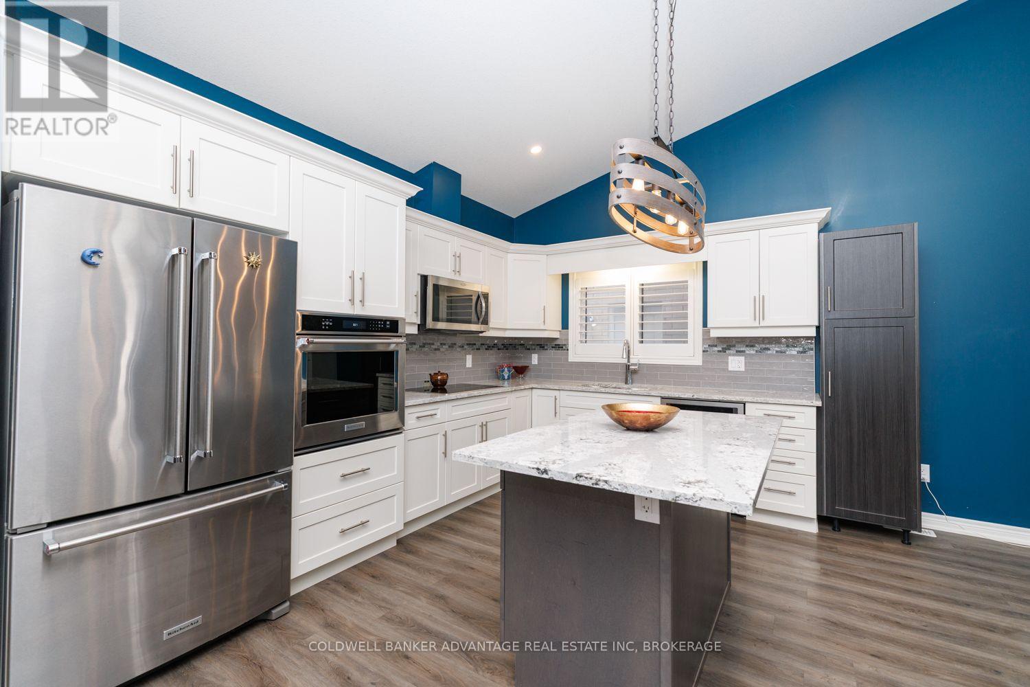 285 SOUTH PELHAM ROAD - 7