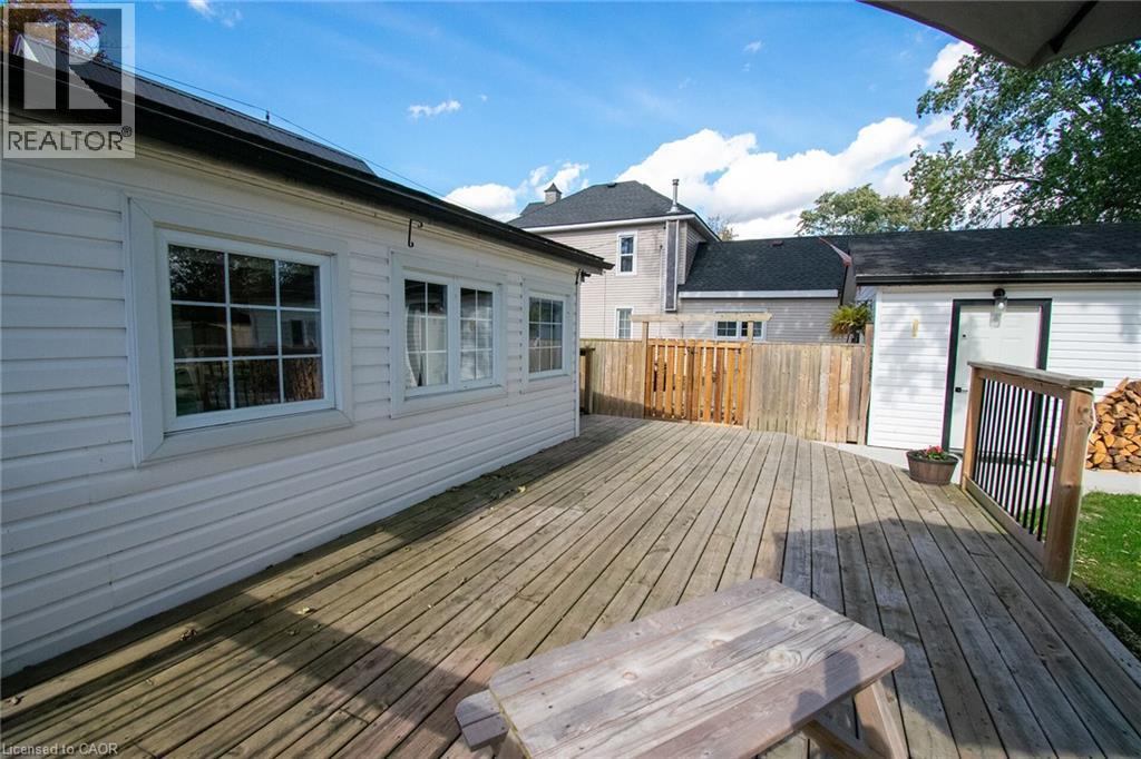 707 TAMARAC Street - 36