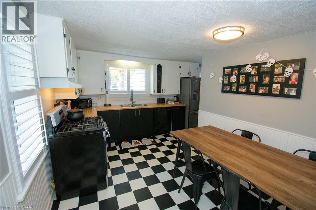 707 TAMARAC Street - Image 7