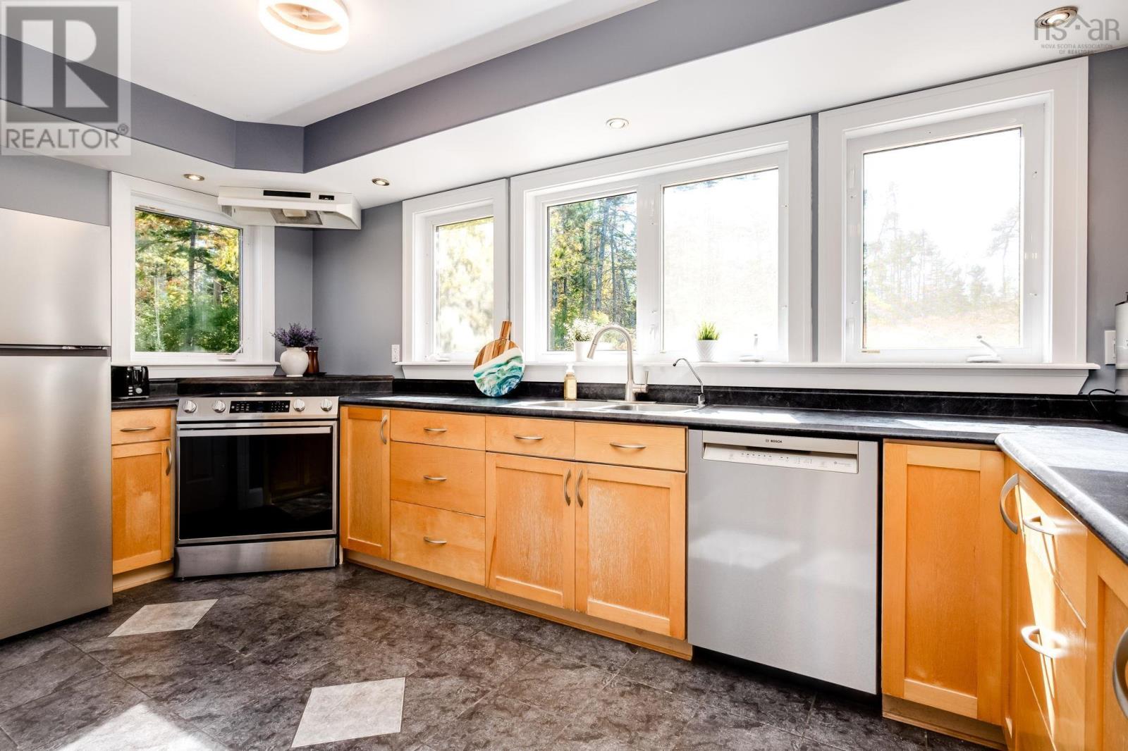 50 Limestone Avenue - 6