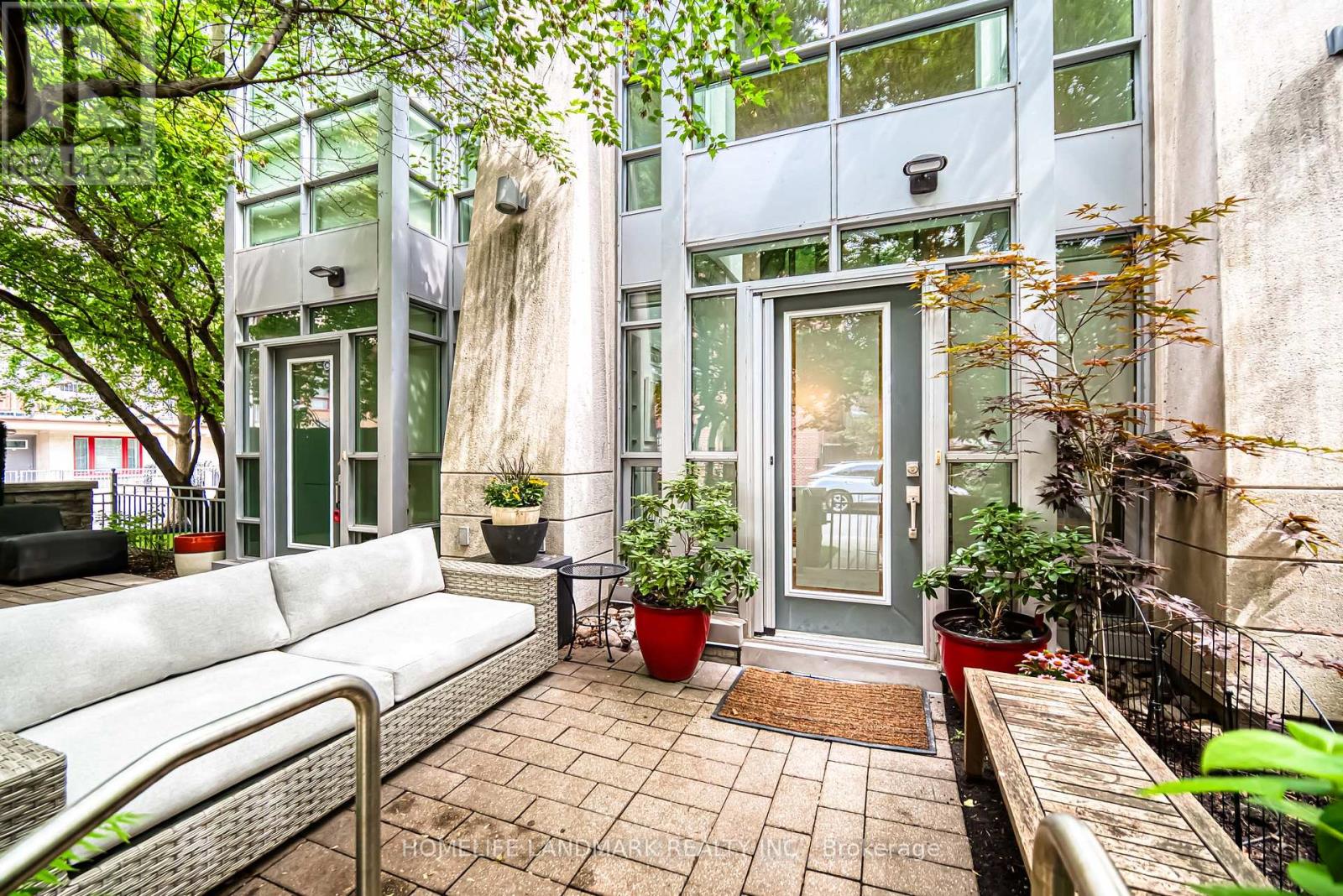 #L101 150 HOMEWOOD AVENUE - 4