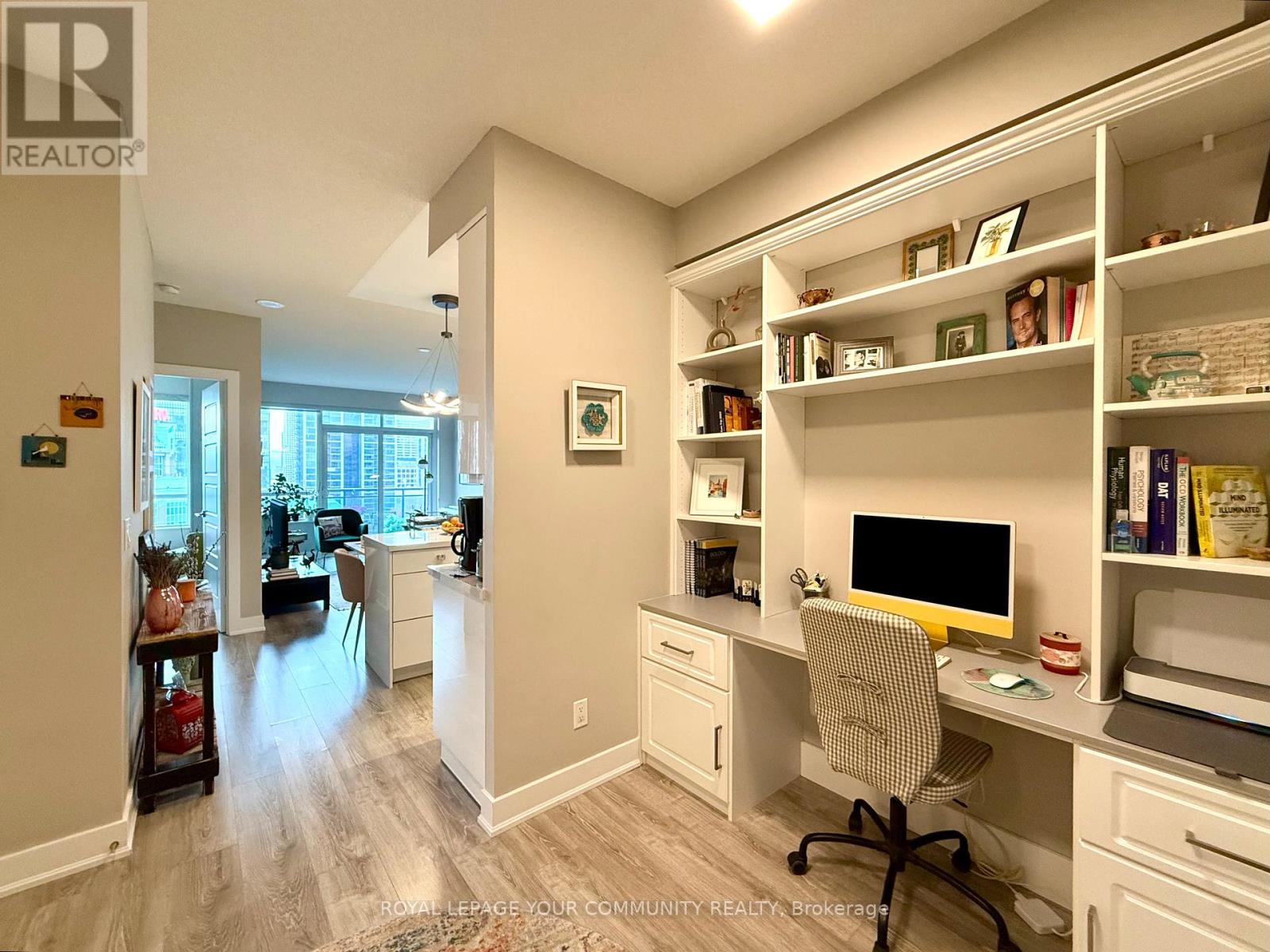 28 Linden Street — photo 17