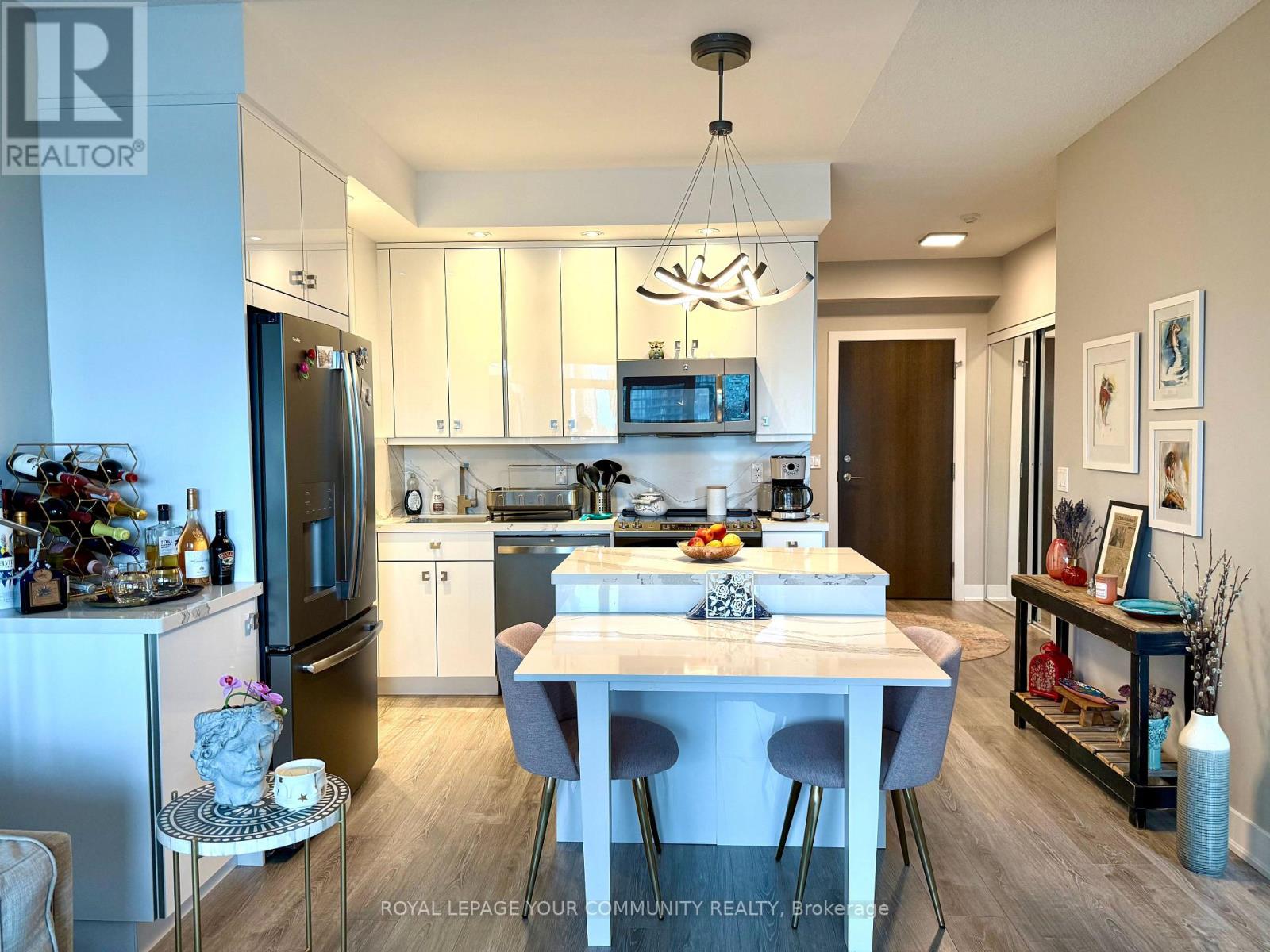 28 Linden Street — photo 4