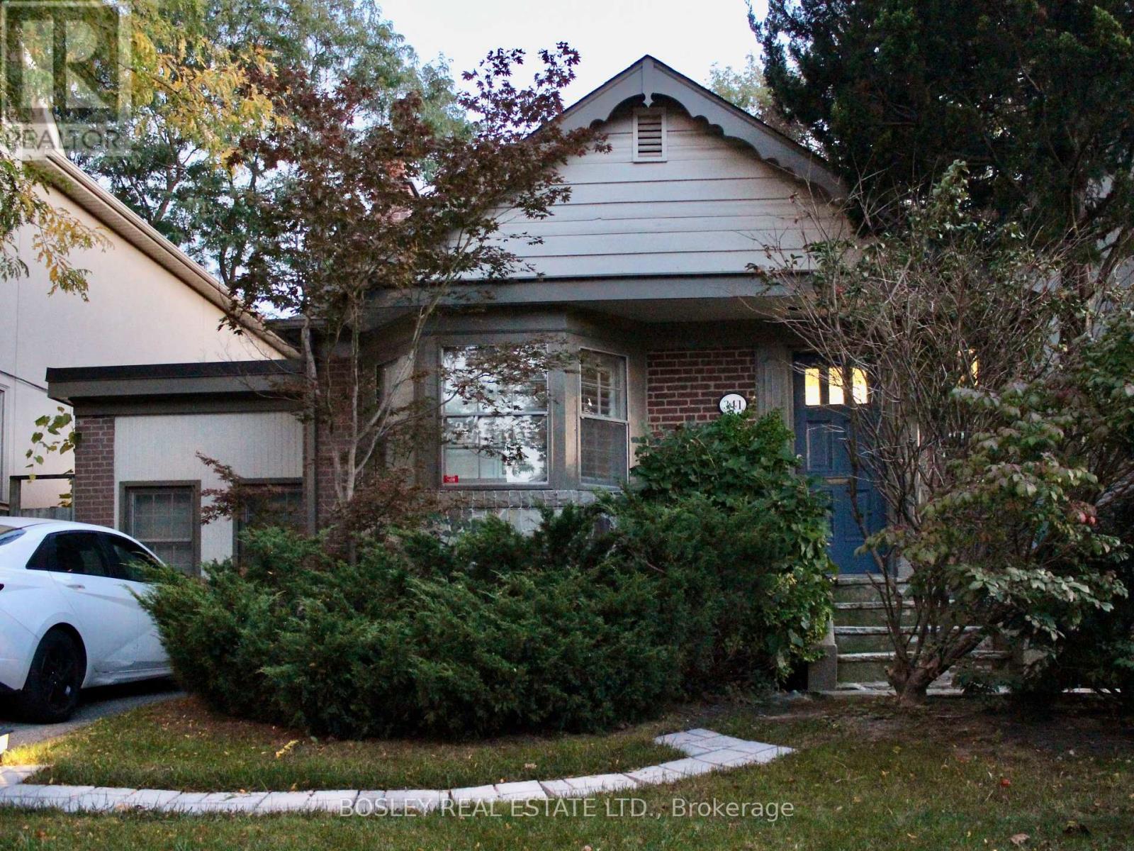 Photo of 341 Moore Avenue