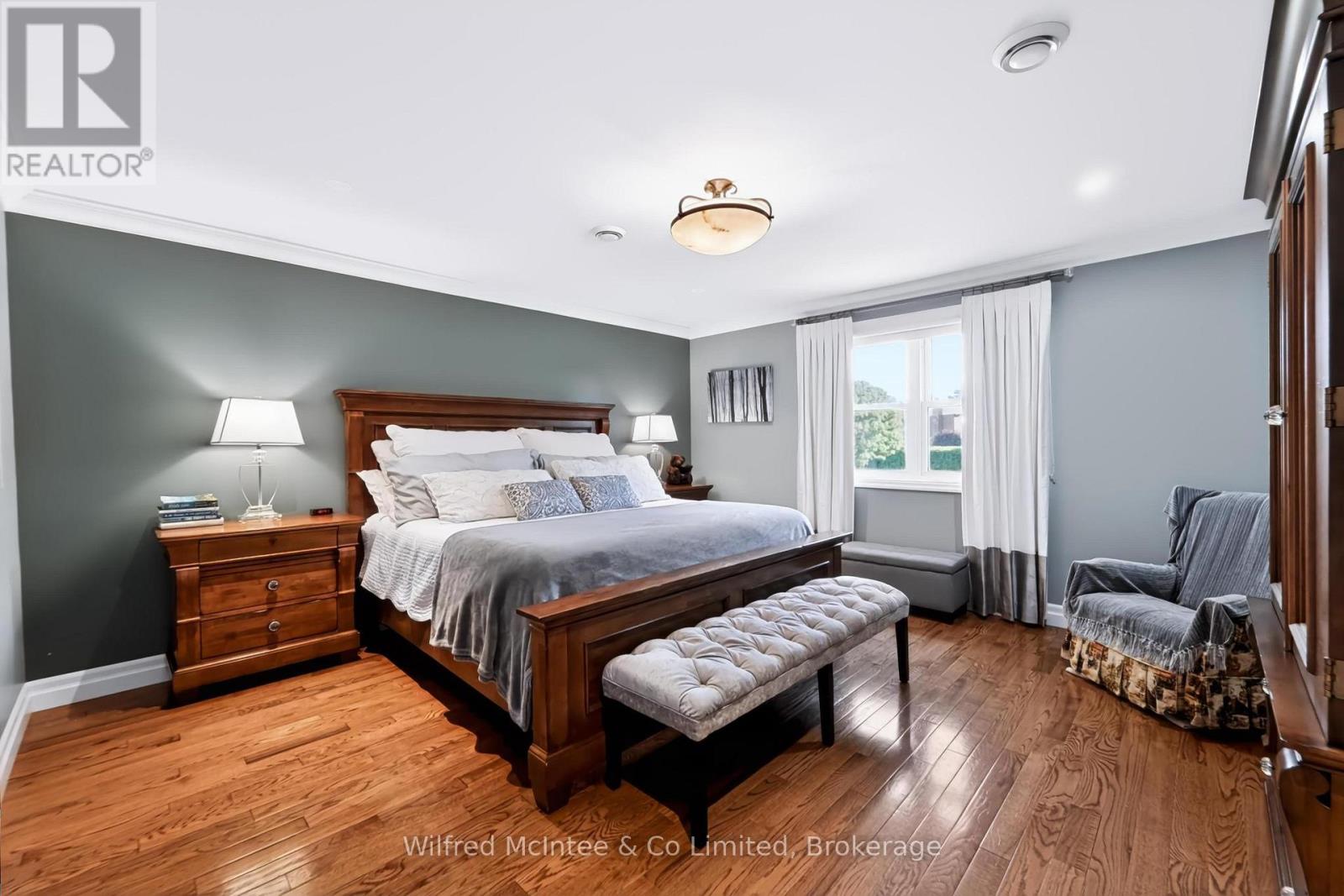 313 Westwood Drive — photo 37