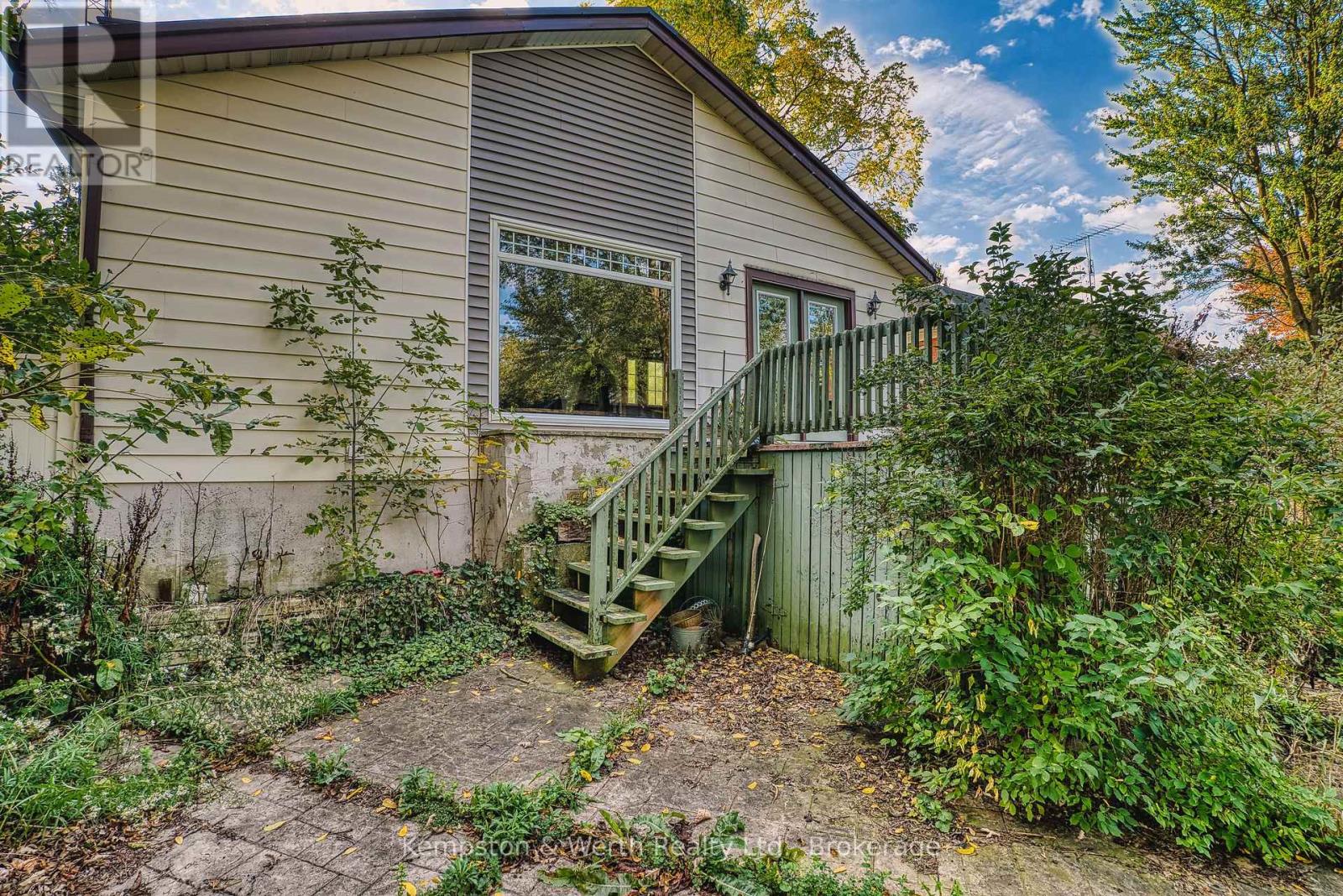 12 TEMPERANCE STREET - 33