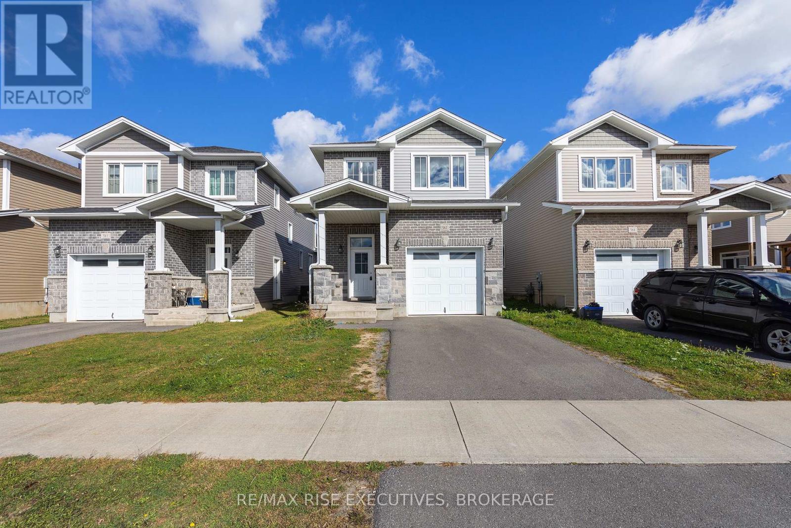 567 BETH CRESCENT - Image 3