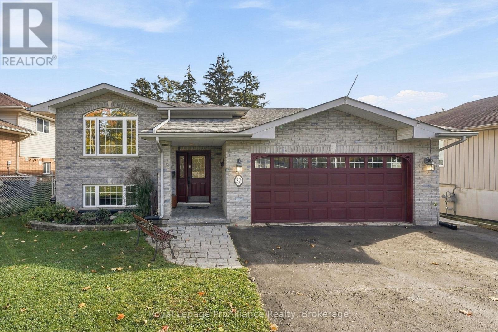 37 REID STREET - 1