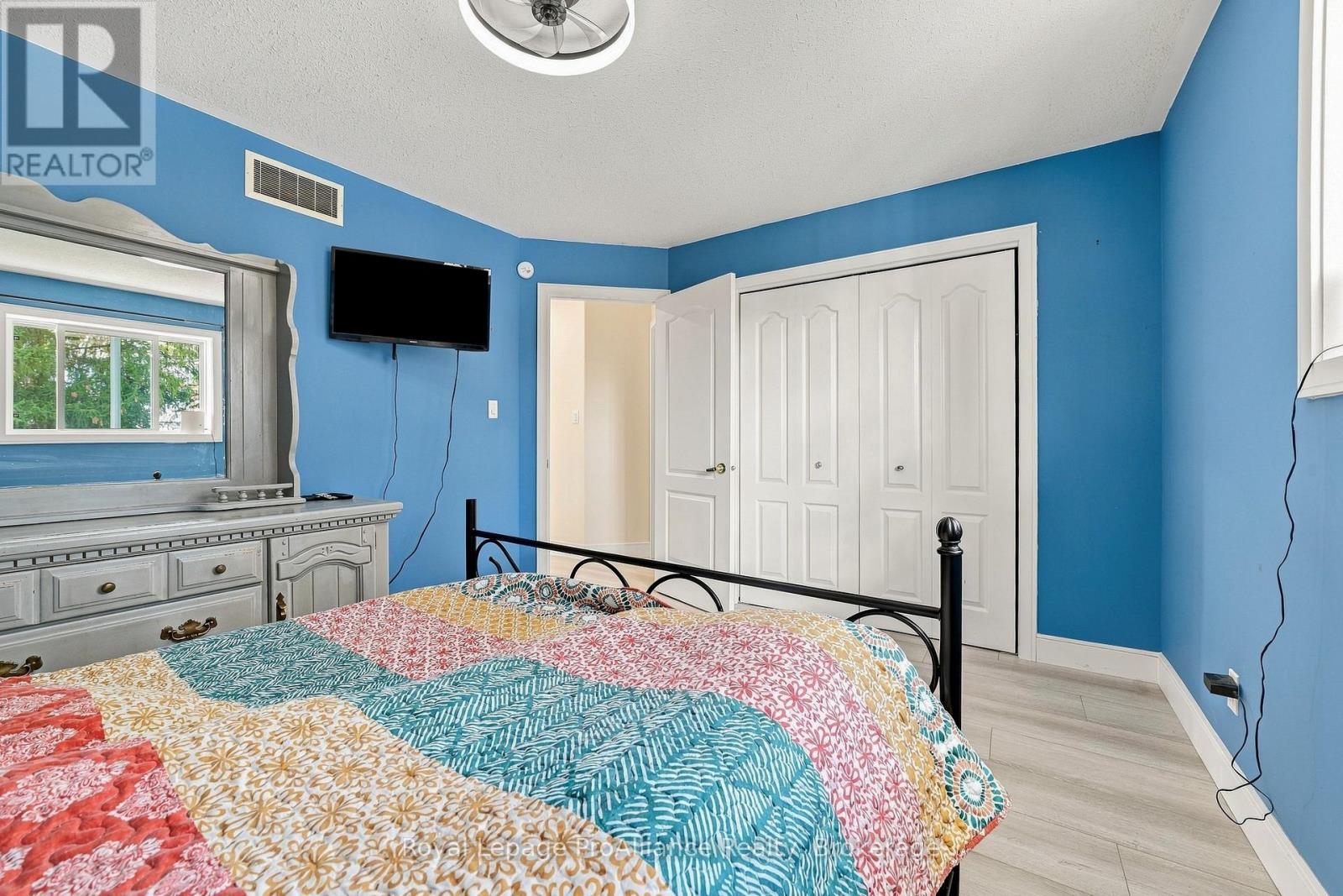 37 Reid Street, Quinte West, ON photo 19