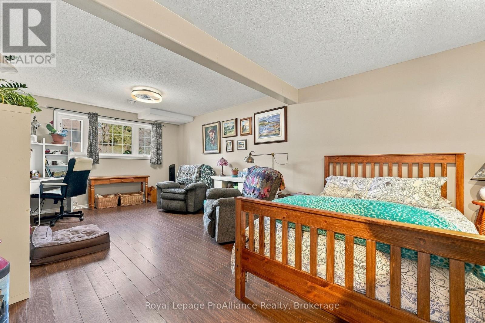 37 Reid Street, Quinte West, ON photo 25