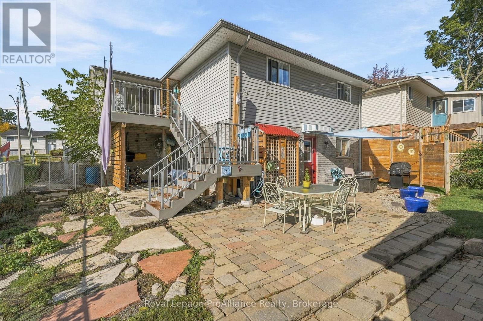37 REID STREET - 36