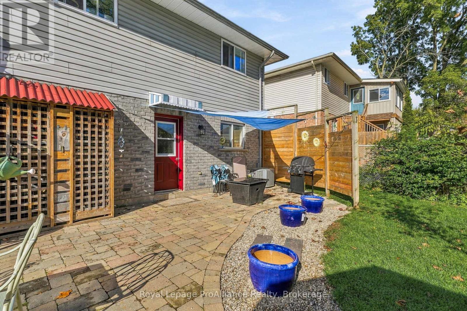 37 REID STREET - 37