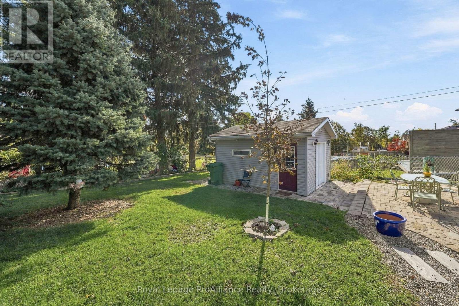 37 REID STREET - 40