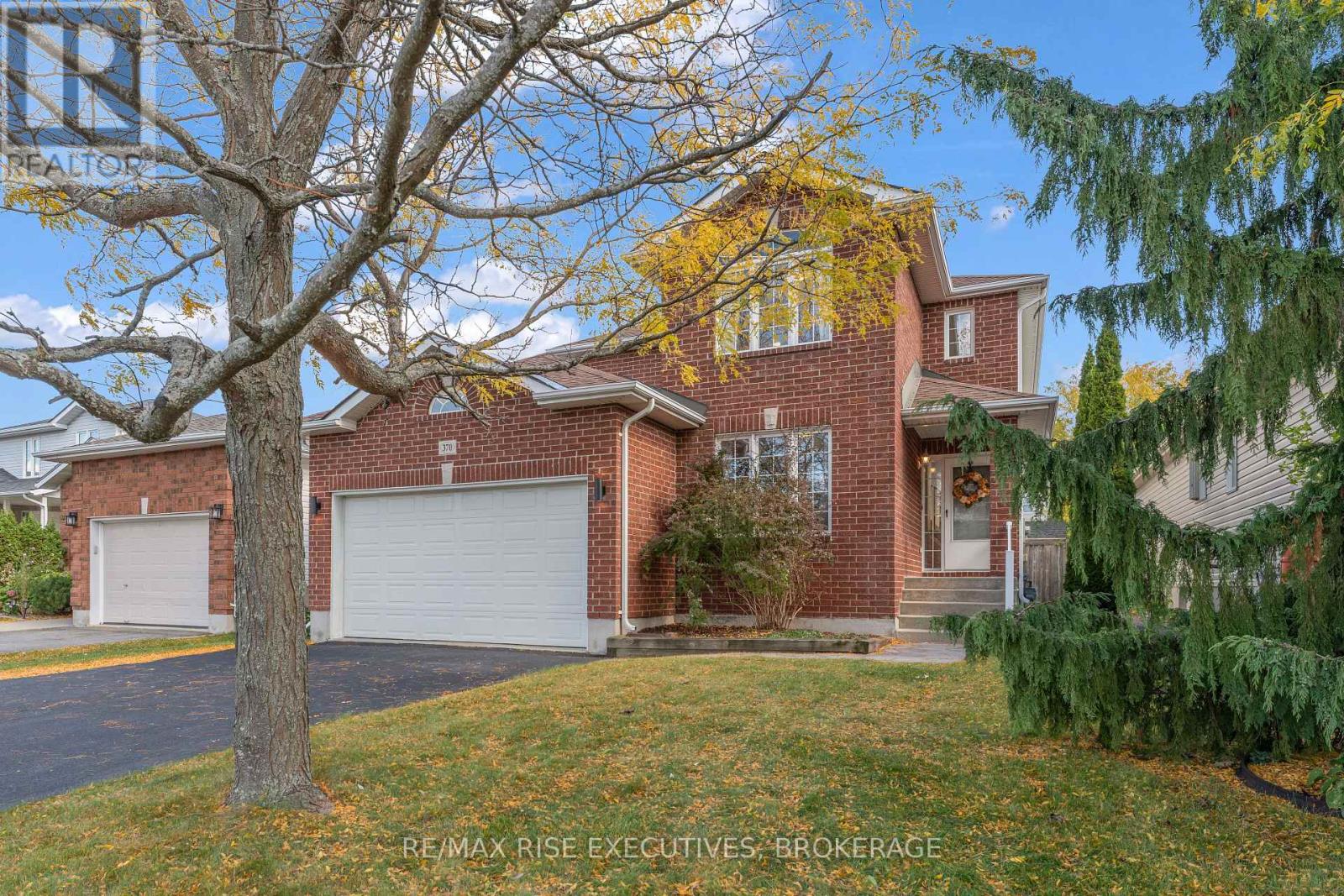 370 COOKE CRESCENT - 1