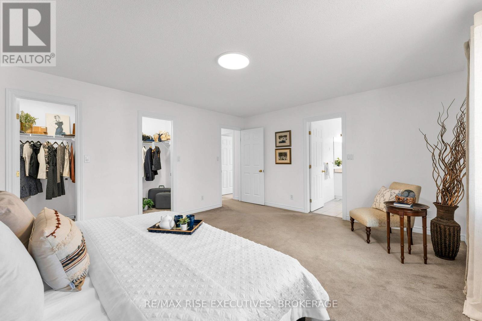 370 COOKE CRESCENT - 24