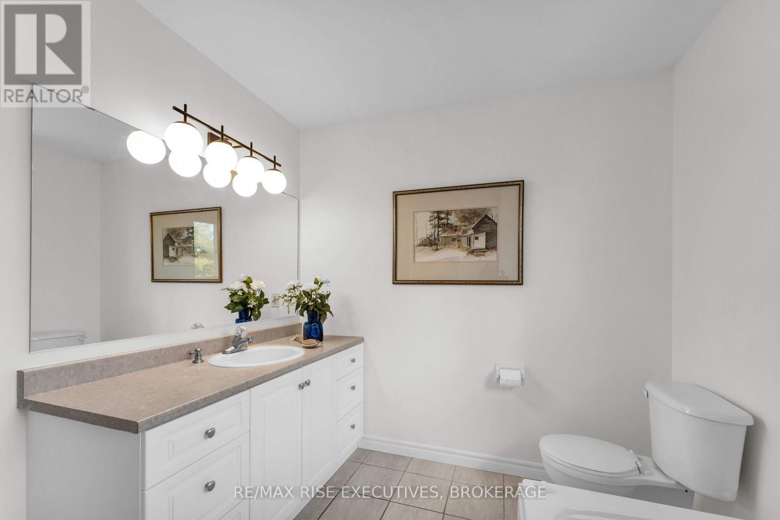 370 COOKE CRESCENT - Image 26
