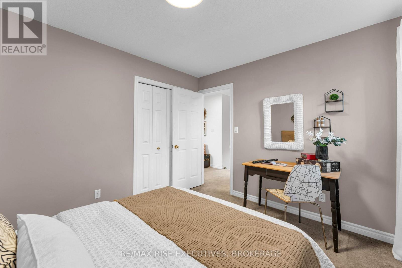 370 COOKE CRESCENT - Image 31