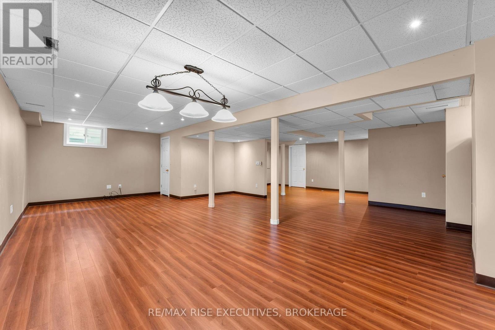 370 COOKE CRESCENT - 41
